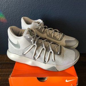 Nike KD Trey 5 V - Men's US 10